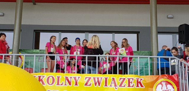 SZSLUB 81